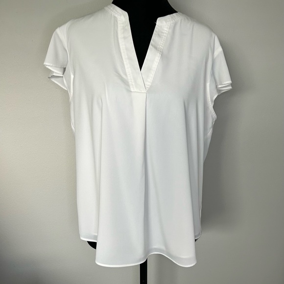 Calvin Klein Tops - Calvin Klein Classic White Cap Sleeve Blouse